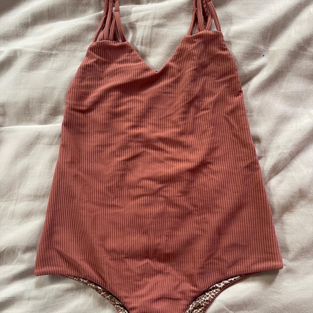 Acacia Lipstick Cord Capetown